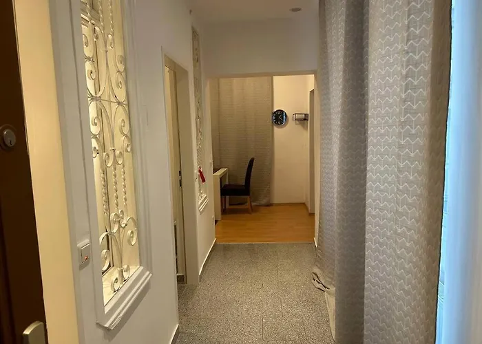 Apartman Saturn *